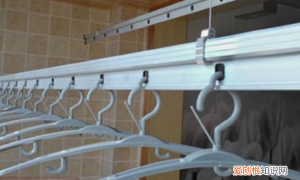 旧物改造晾衣架的巧妙用法，晾衣架除了晾衣服还能做什么
