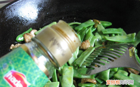 扁豆角炒肉的家常做法，扁豆角炒肉怎么做好吃又简单