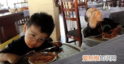 妈咪爱婴网大中小教案，辣妈小课堂丨育儿专家从不晒这7张照片，你却天天发到朋友圈！