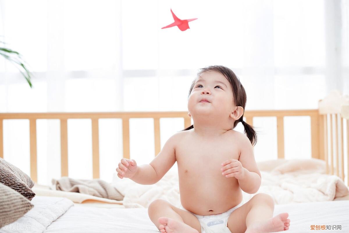 宝宝 学前儿童卫生与保健第五章ppt，9月龄儿童的家庭保健指导，涵盖喂养、护理、发育、训练