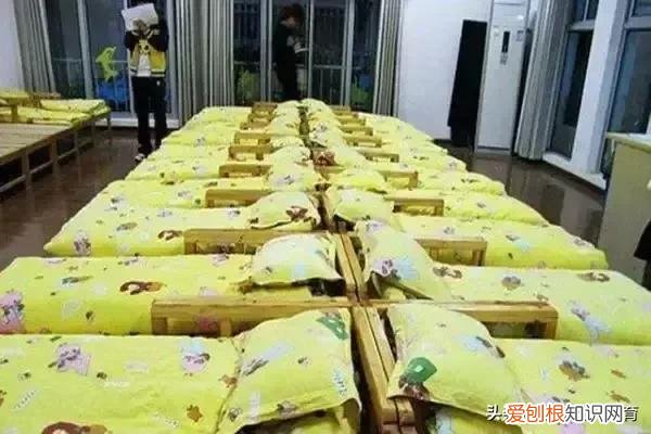 新开幼儿园需要准备物品明细表，幼儿园入园准备清单，9月入园娃，以下物品妈妈们准备好了吗？