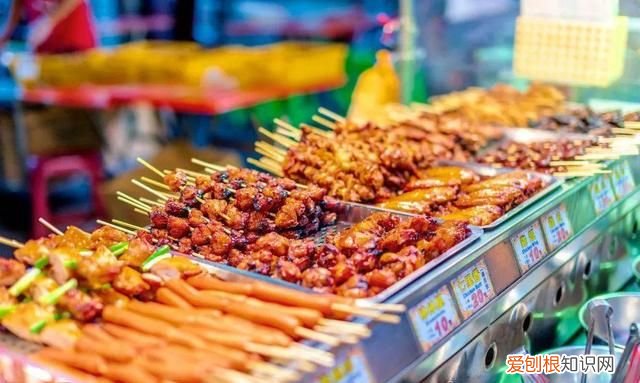 新疆大乌苏啤酒和什么搭配,新疆的乌苏啤酒是如何