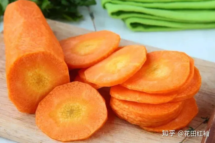 养花黄叶子怎么办，网络盛传8种“养花小妙招”，一顿操作白忙活，黄叶又烂根