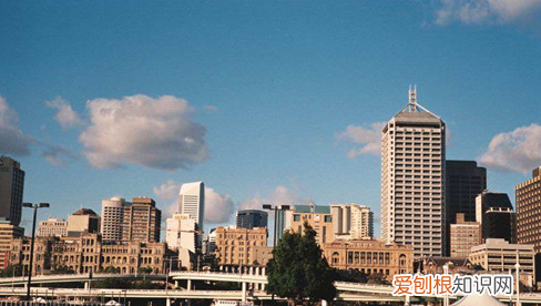 赠与的房产怎么避免20%个税