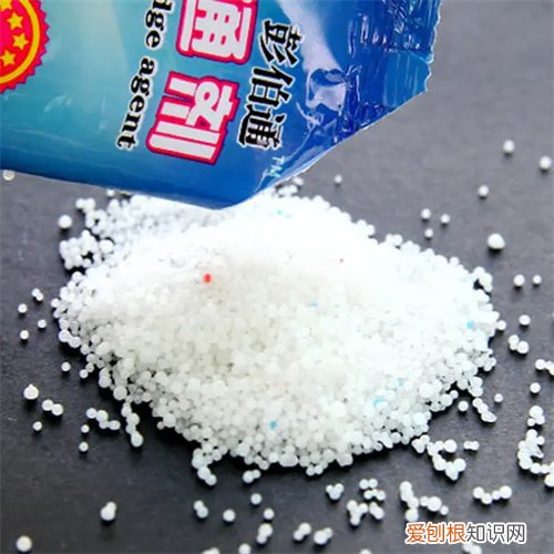 洗澡间的下水道堵了怎么办，澡间下水道堵了咋办