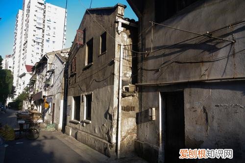 拆迁房可直接登记子女名下吗，房屋拆迁子女