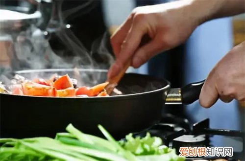 伤了老公的心我该怎么去挽回，伤了老公的心我该怎么去挽回的句子