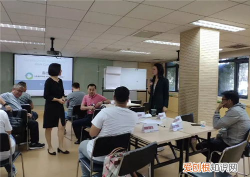 怎么提高情商和交流能力,怎么提高情商 和说话水平