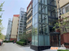 旧楼加装电梯一二楼补偿标准是什么，旧楼加电梯一楼给多少补偿