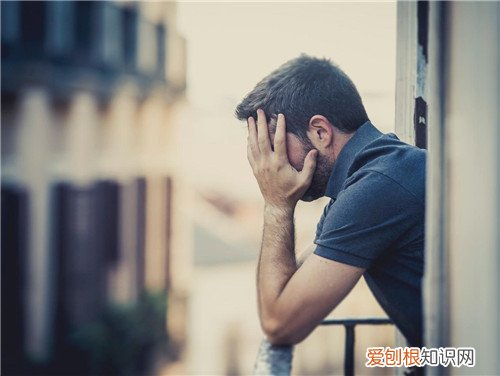 如何高情商安慰男人心情不好，心情差怎么安慰男人