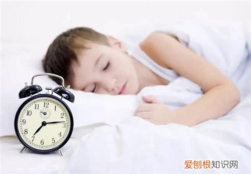 2周岁孩子身高体重标准是怎样的，2岁小孩子身高体重标准