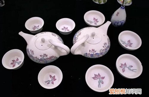 釉上彩和釉下彩的区别，餐具釉上彩和釉下彩的区别