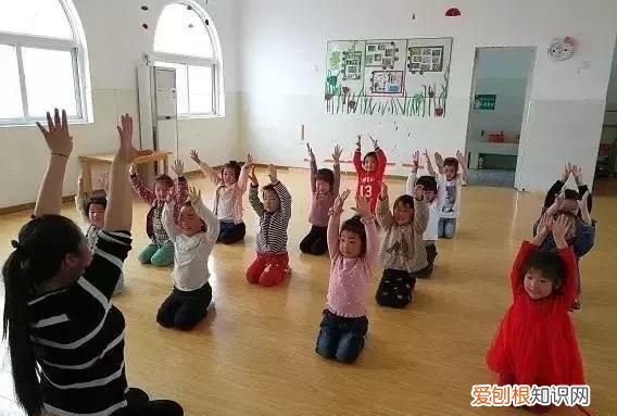 幼儿园体育活动万能律动
