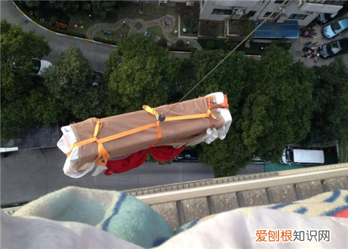 床垫怎么搬家，床垫怎么搬进家