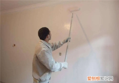老旧石灰墙怎样做到经济翻新，老石灰墙面如何翻新