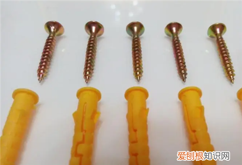 塑料膨胀螺丝与钻头对照表是什么，塑料膨胀螺丝与钻头对照表