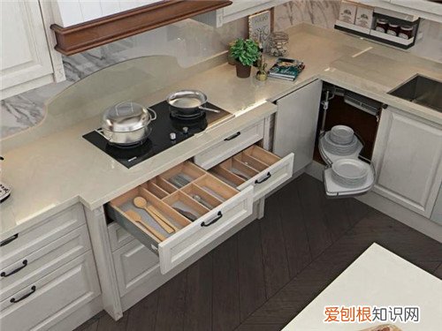厨房翻新一般要几天，厨房翻新一般要几天,在住的