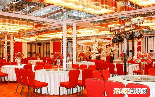 婚宴饭店多少一桌，婚宴饭店多少一桌菜