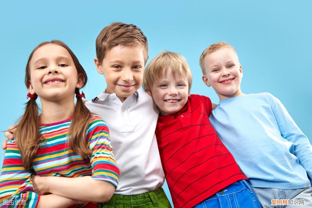 小孩胆子小,怕见生人怎么办?，孩子胆小怕事是天生的？父母做好这3步，孩子变大胆、自信