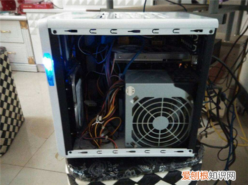 电脑黑屏按哪三个键恢复，笔记本电脑黑屏了按哪个键恢复