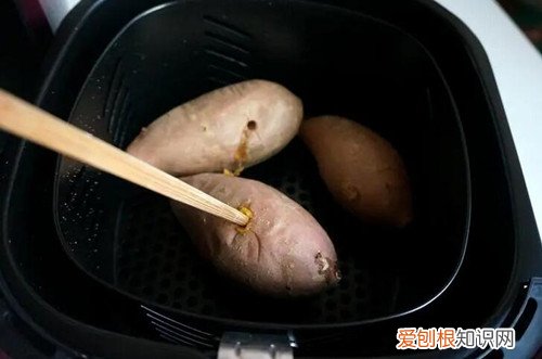 空气炸锅红薯烤多久什么温度，空气炸锅烤红薯要多长时间多少温度