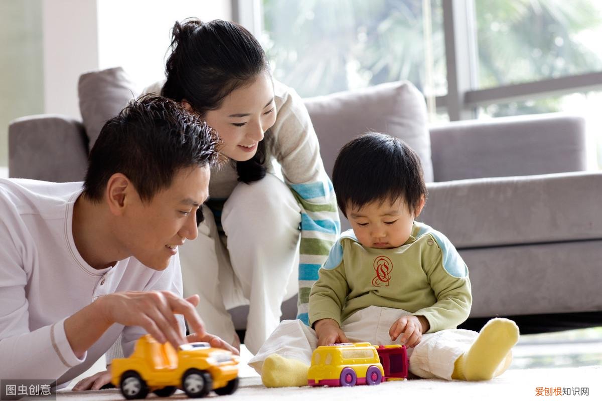 孩子从胆小到自信，育儿专家：孩子自卑胆小敏感，用这6招，给孩子自信阳光和开朗