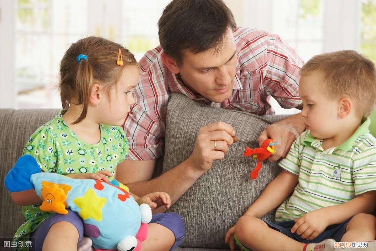 孩子从胆小到自信，育儿专家：孩子自卑胆小敏感，用这6招，给孩子自信阳光和开朗