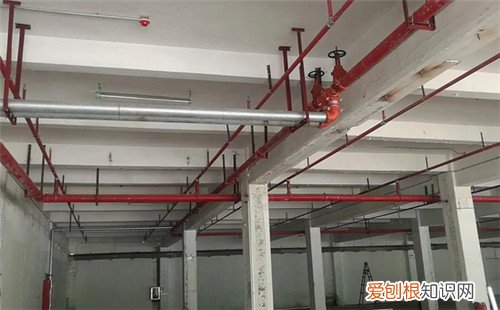 喷淋管径与喷头数量是多少，喷淋管道对应喷头数量