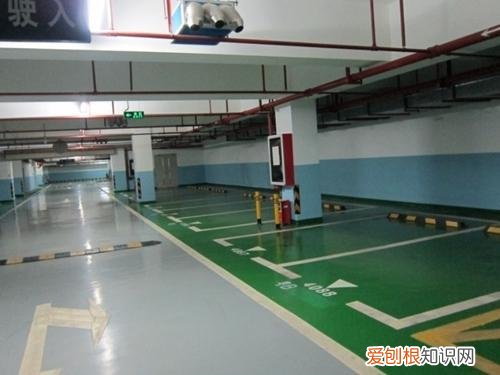 小区车位配比标准是什么，小区车位配比最低标准