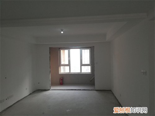 怎样刮腻子视频教程，怎么刮腻子视频教程