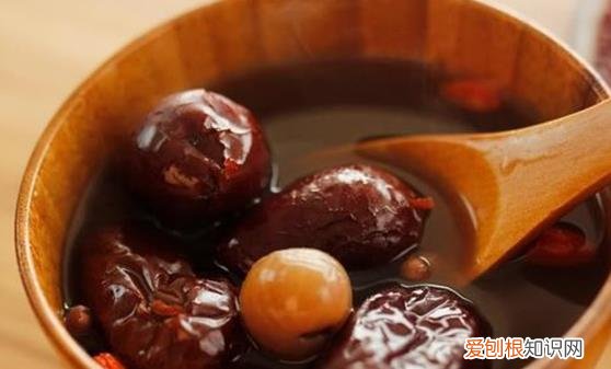 可以改善失眠的药膳推荐 失眠的几种治疗偏方