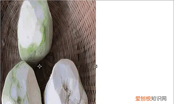 两张照片如何合成一张，在电脑上怎样调整照片大小