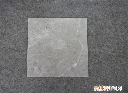 地砖空鼓寿命在几年，瓷砖空鼓几年会掉