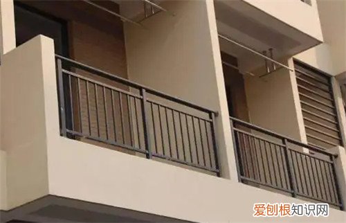 凸阳台真的不承重吗，凸阳台真的不承重吗视频