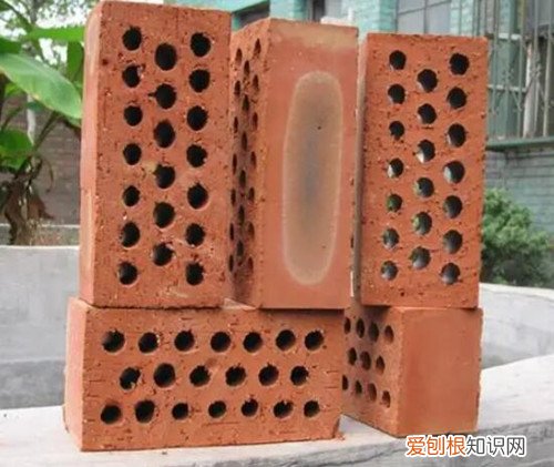 240*115*90多孔砖一立方多少，240*115*90多孔砖一平方多少