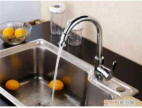 水龙头万向旋转处漏水怎么办，旋转水龙头旋转头漏水怎么办