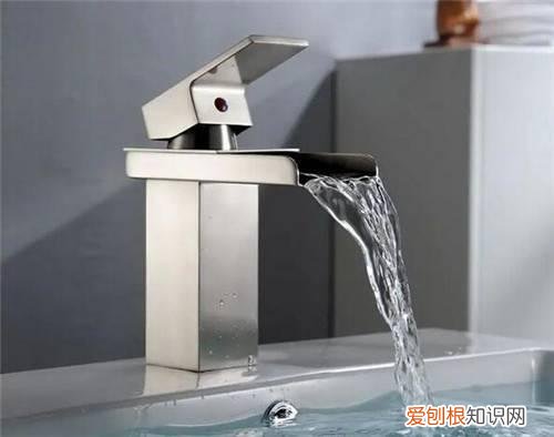 水龙头忘记关12小时多少水费，水龙头忘记关10小时多少水费