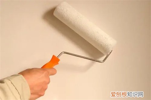 石灰墙面最简单的翻新方法是什么，石灰墙面最简单的翻新方法是什么样的