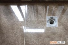 地漏下面有一截没管子怎么办，地漏管掉下去不见了