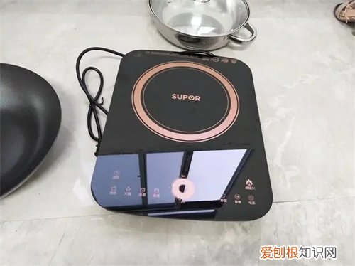 电磁炉费电吗一个小时要几度电，电磁炉费电吗一个小时要几度电呢