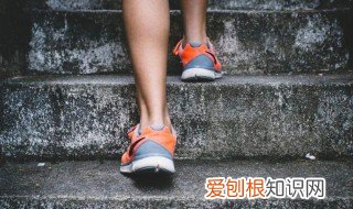 怎样下楼梯不伤膝盖