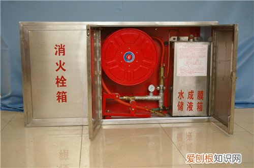1米8高消防箱安装离地面多高，一米八的消火栓箱离地多高