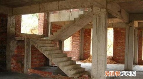 混合结构和框架结构的区别是什么，混合结构和框架结构的区别是什么呢