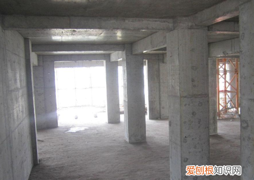 剪力墙水平筋放外面还是里面，剪力墙水平筋放外面还是里面有什么区别?
