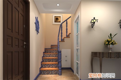 楼梯单双数有讲究吗,楼梯单双数有讲究吗,楼梯14步