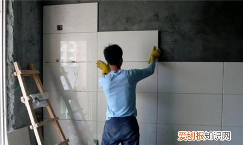 全瓷砖贴墙必须用瓷砖胶贴吗，为什么全瓷瓷砖要用胶贴