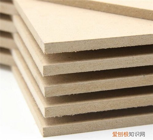 中纤板是什么材质,中纤板是什么材质的板材