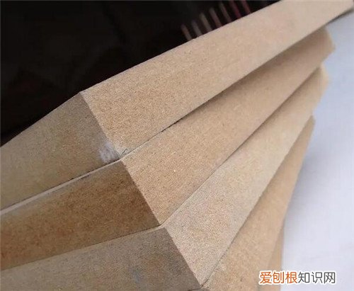 中纤板是什么材质,中纤板是什么材质的板材