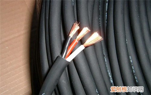 20千瓦需要多少平方的电线，20千瓦需要多少平方的电线 220V