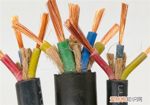 20千瓦需要多少平方的电线，20千瓦需要多少平方的电线 220V